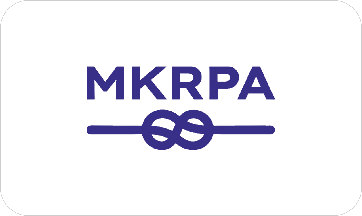 Napis MKRPA nad poziomą linią przechodzącą przez dwa splecione koła, na czarnym tle.