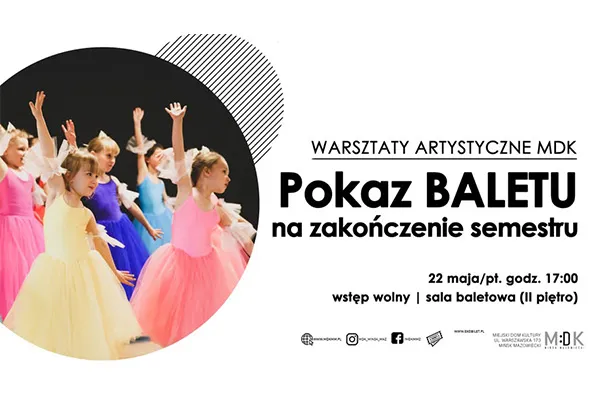 Sześć młodych dziewczynek tańczy balet w kolorowych tiulowych kostiumach (różowy, żółty, niebieski) w okrągłym kadrze po lewej stronie. Tło po prawej stronie jest białe z dużą czarną typografią i przestrzenią informacyjną. Scena odbywa się wewnątrz na jasnym tle.