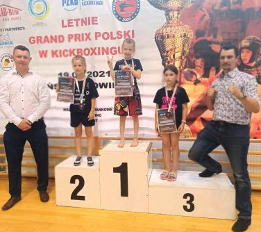 Letnie Grand Prix Polski w Kickboxingu - zawodnicy na podium