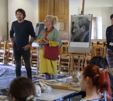 Dwudniowe warsztaty rzeźbiarskie dla młodzieży z Fundacją Atelier