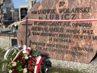 Nagrobek por. Ludwika Wolańskiego ps. „Lubicz” – komendanta AK Obwodu Mewa-Kamień