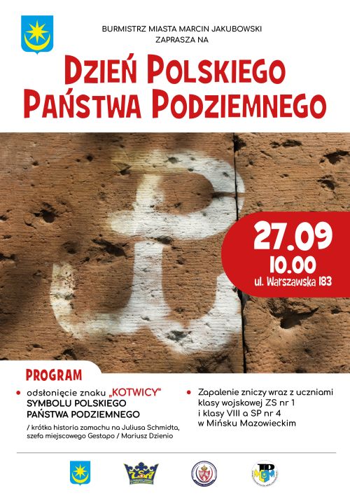 po środku zdjęcie znaku kotwicy z literą P jako znak państwa podziemnego narysowanego białą farbą na cegłach, powyżej logo...