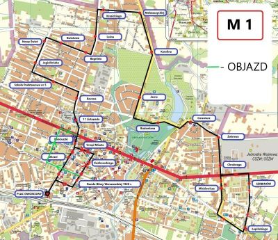 Wycinek mapy z zaznaczoną zmianą trasy autobusu komunikacji miejskiej linii M1