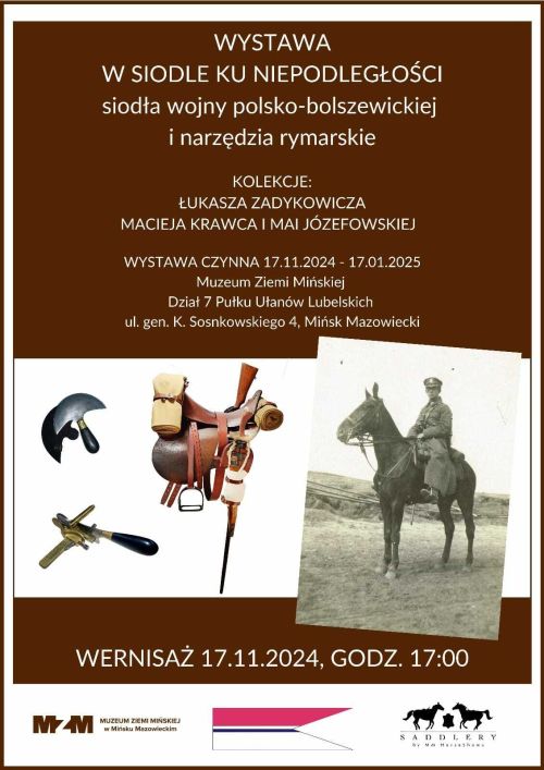 Na brązowym tle informacje. Po srodku na białym tle zdjęcie siodła i przyrządu do jazdy konnej. Po lewej stare,...