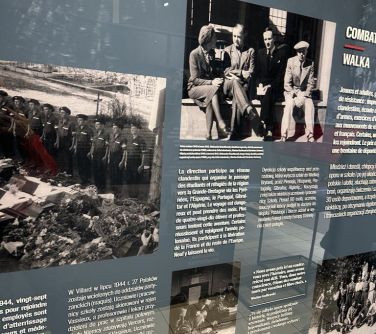 Zdjęice tablicy informacyjnej ze zdjęciami