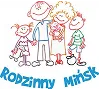 Rysunek postaci: dwoje dorosłych i dwoje dzieci trzymających się za ręce z napisem „Rodzinny Mińsk” pod nimi.