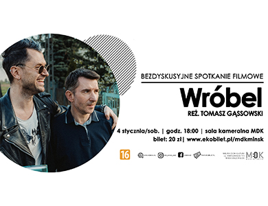 Po lewej w kole dwóch mężczyzn. Jeden obejmuje drugiego za ramię. Po prawej na białym tle informacje